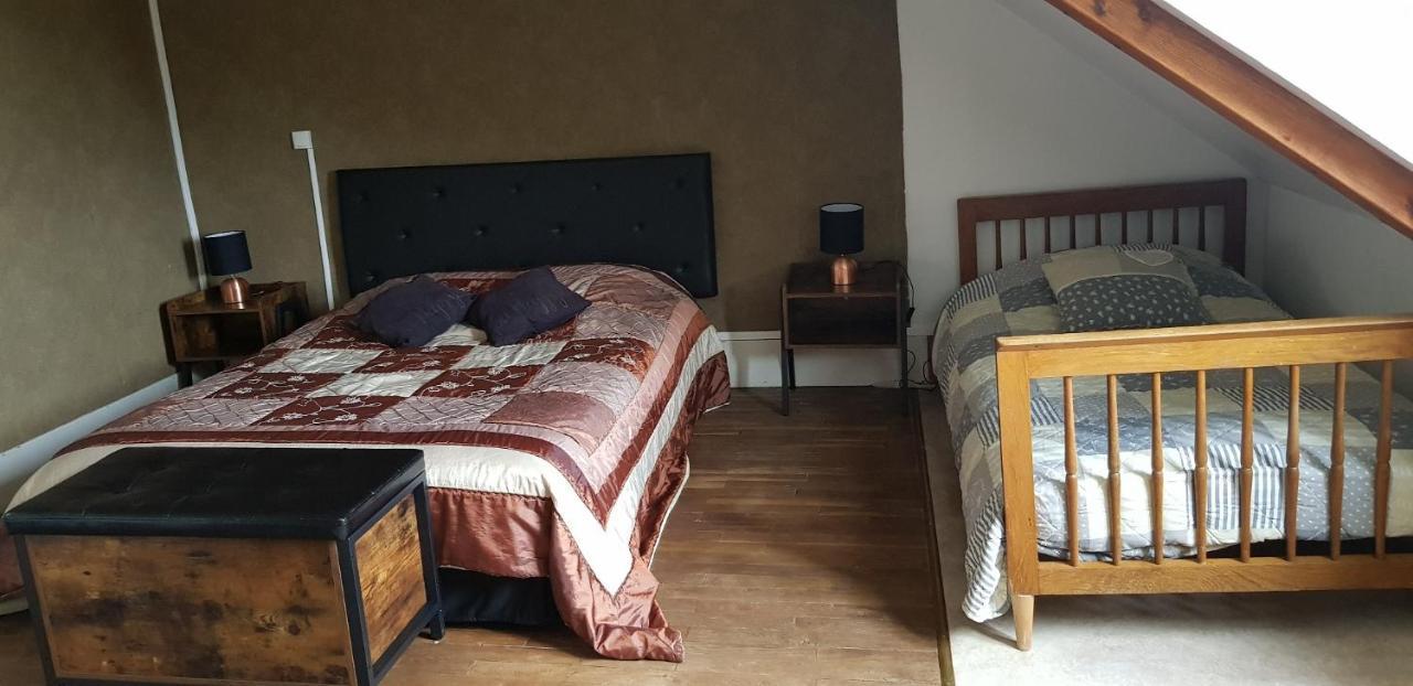 Gite 3 Du Chateau De Feschaux Villeneuve-sous-Pymont Екстер'єр фото